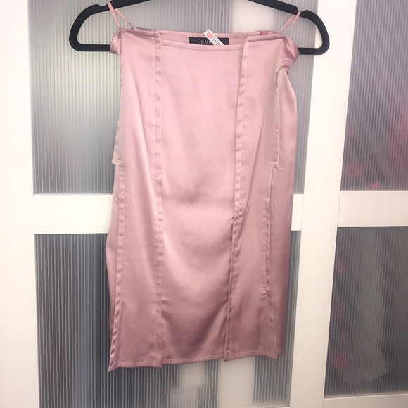 🔥1 hr SALE - Gucci light pink pencil skirt